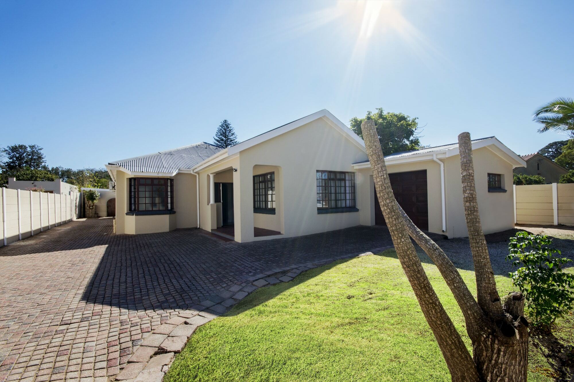 Walmer Villiers Self Catering Порт-Элизабет Экстерьер фото